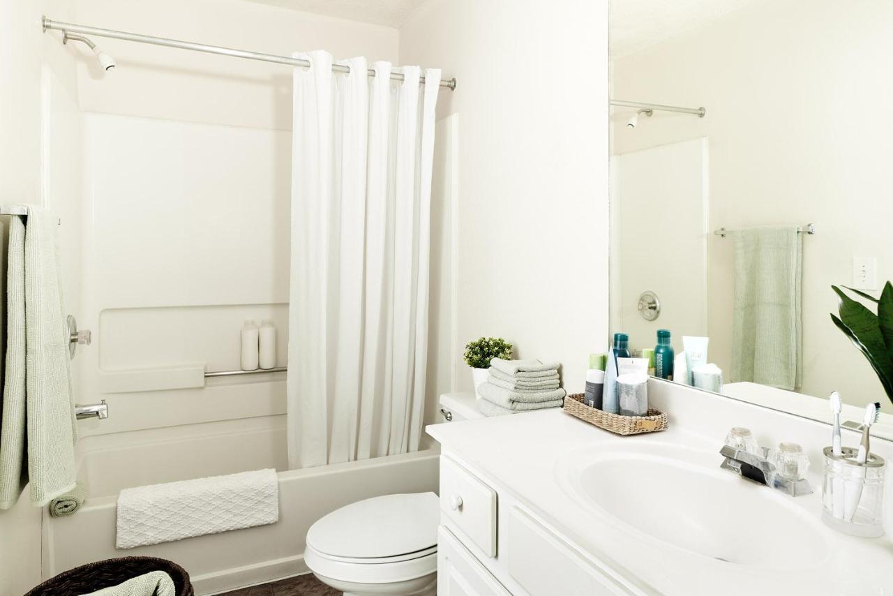 Intown Suites Extended Stay Raleigh Nc- Capital Blvd Exterior photo
